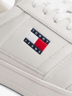 The Greenwich Leather Trainers — White 6