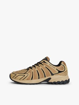 beige rutschhemmender outdoor-sneaker mit strukturmix für herren - tommy jeans