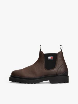 braun rutschhemmender chelsea-boot aus narbenleder für herren - tommy jeans