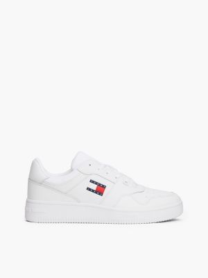 white retro basketbalsneaker met logo en leer voor heren - tommy jeans