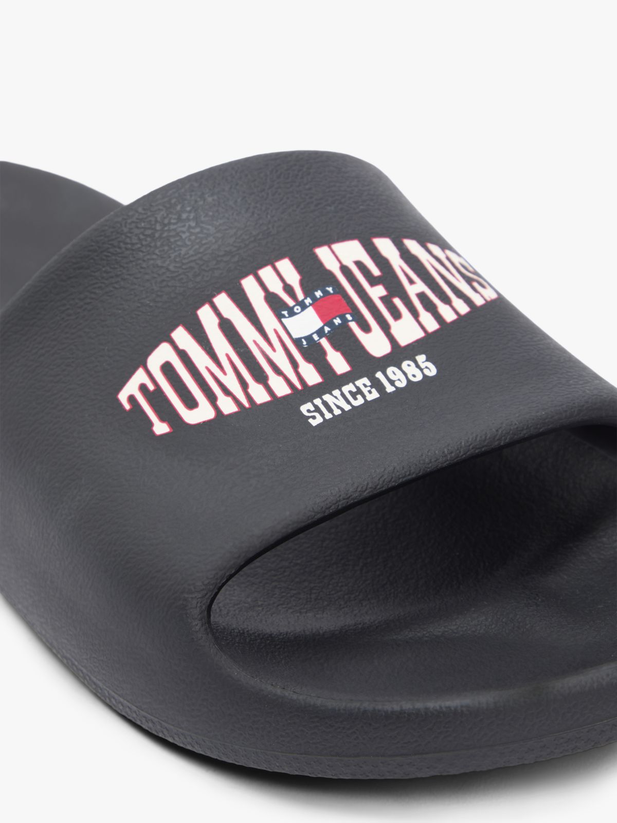 Wavy Flag Logo Slides — Black