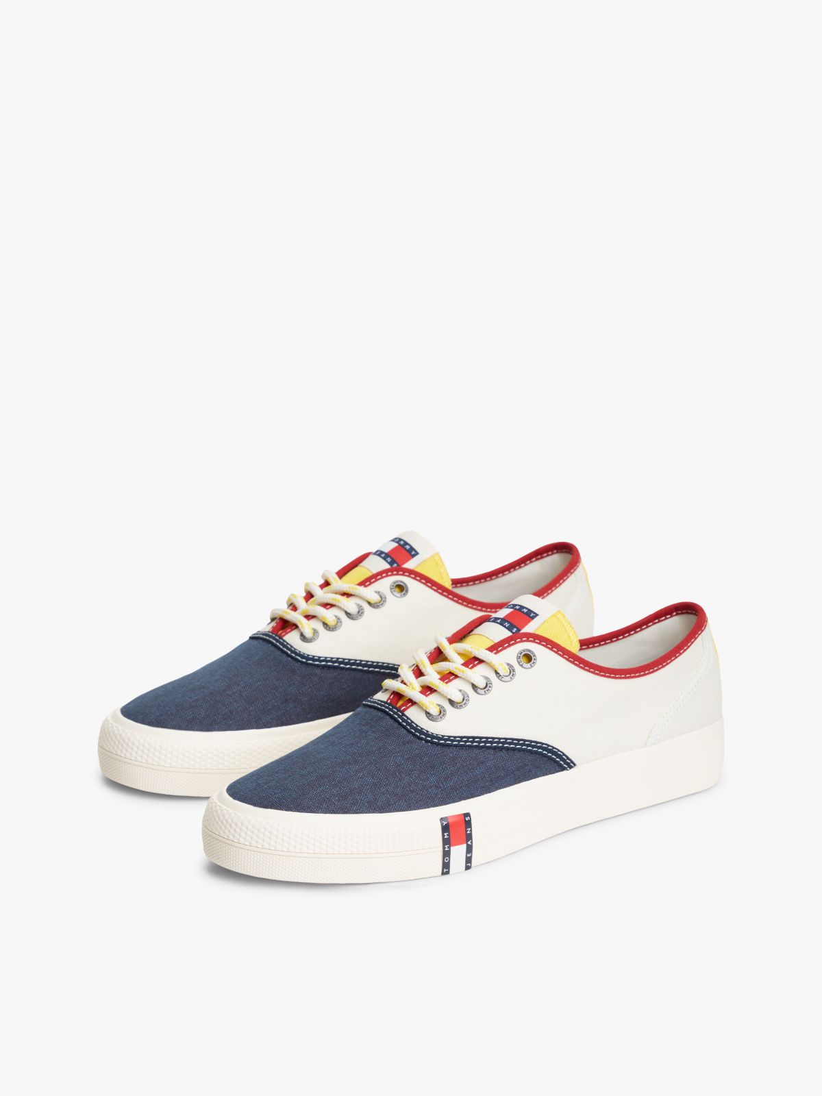 Archive Canvas Colour-Blocked Trainers — Multi