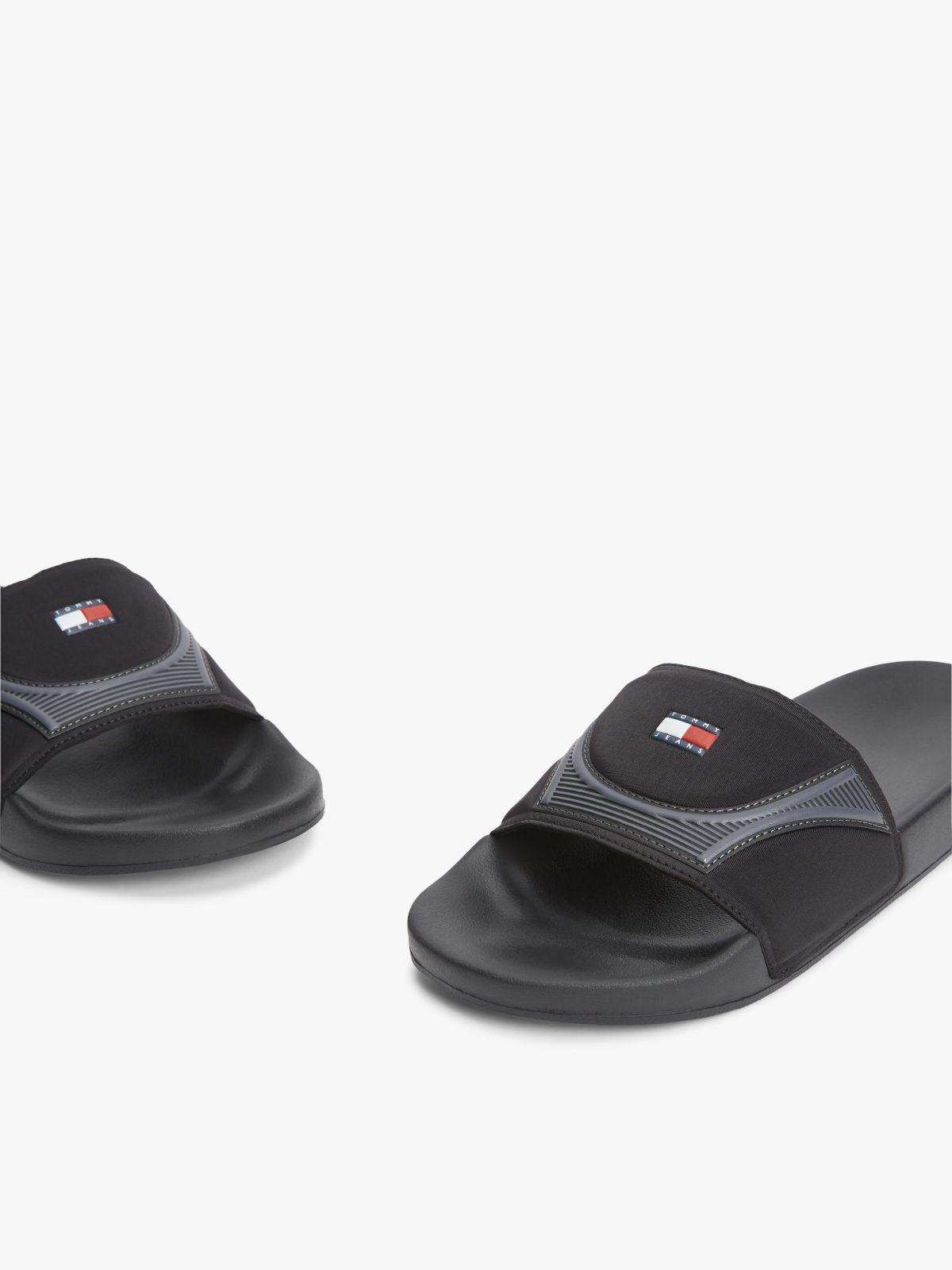 Logo Strap Pool Slides — Black