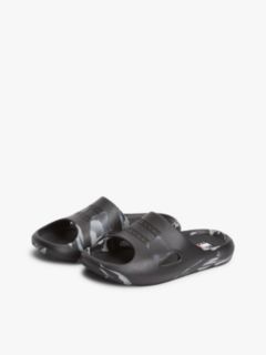 Embossed Fine Cleat Cutout Marbled Slides — Black 2