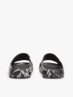 Embossed Fine Cleat Cutout Marbled Slides — Black 4