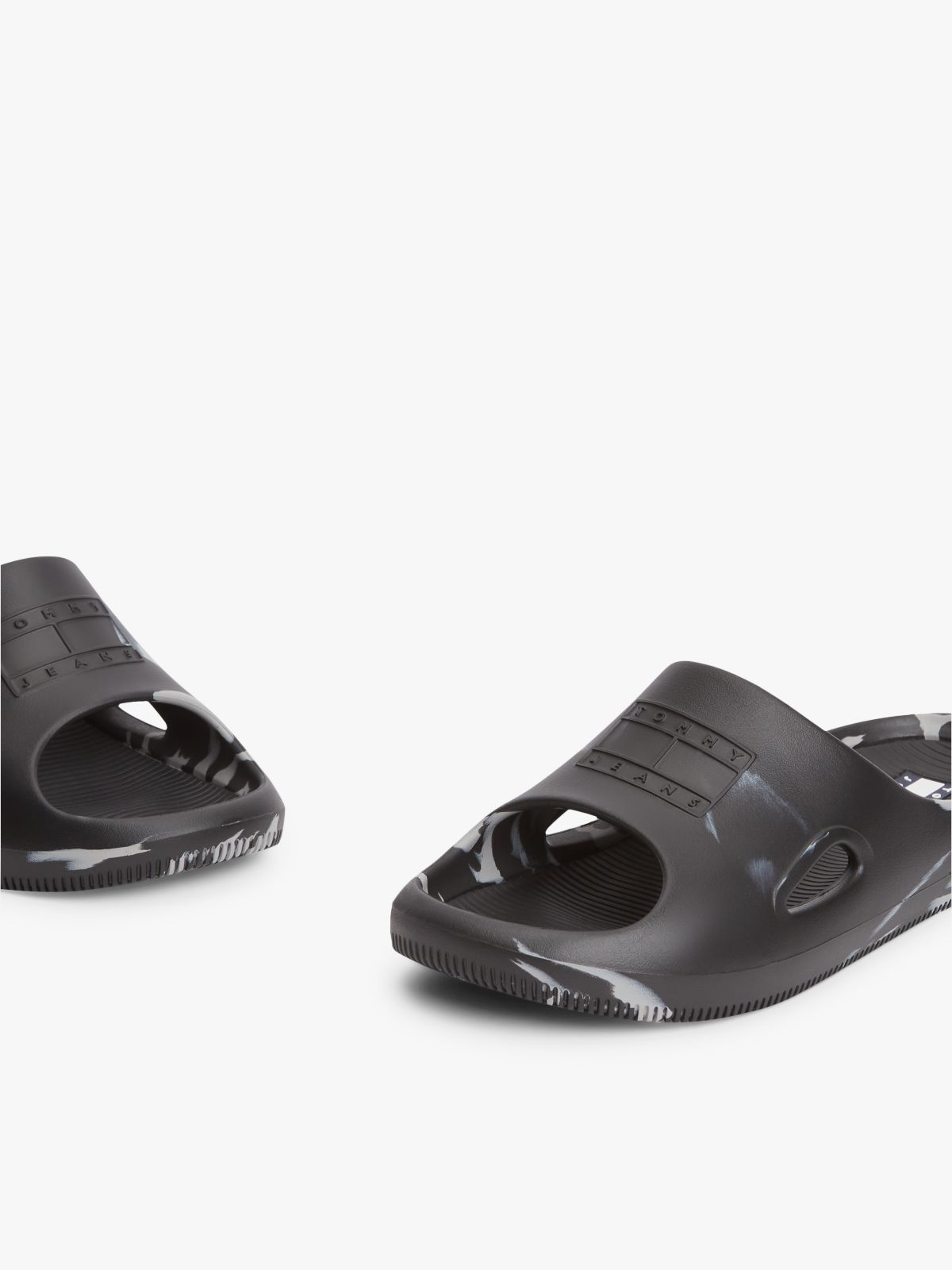 Embossed Fine Cleat Cutout Marbled Slides — Black