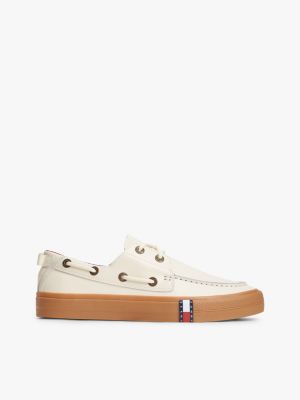 beige archive flag stripe leather boat shoes for men tommy jeans