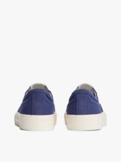 Canvas Archive Runner Trainers — Blue 4