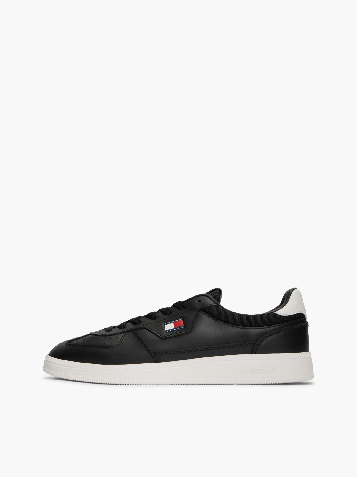The Greenwich Logo Trainers With Leather — Black