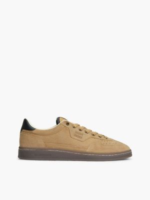 beige the greenwich logo suede court trainers for men tommy jeans