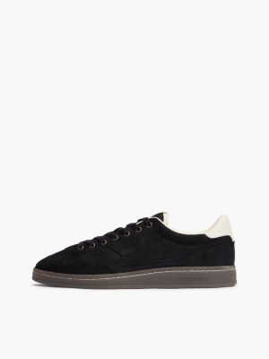 black the greenwich logo suede court trainers for men tommy jeans