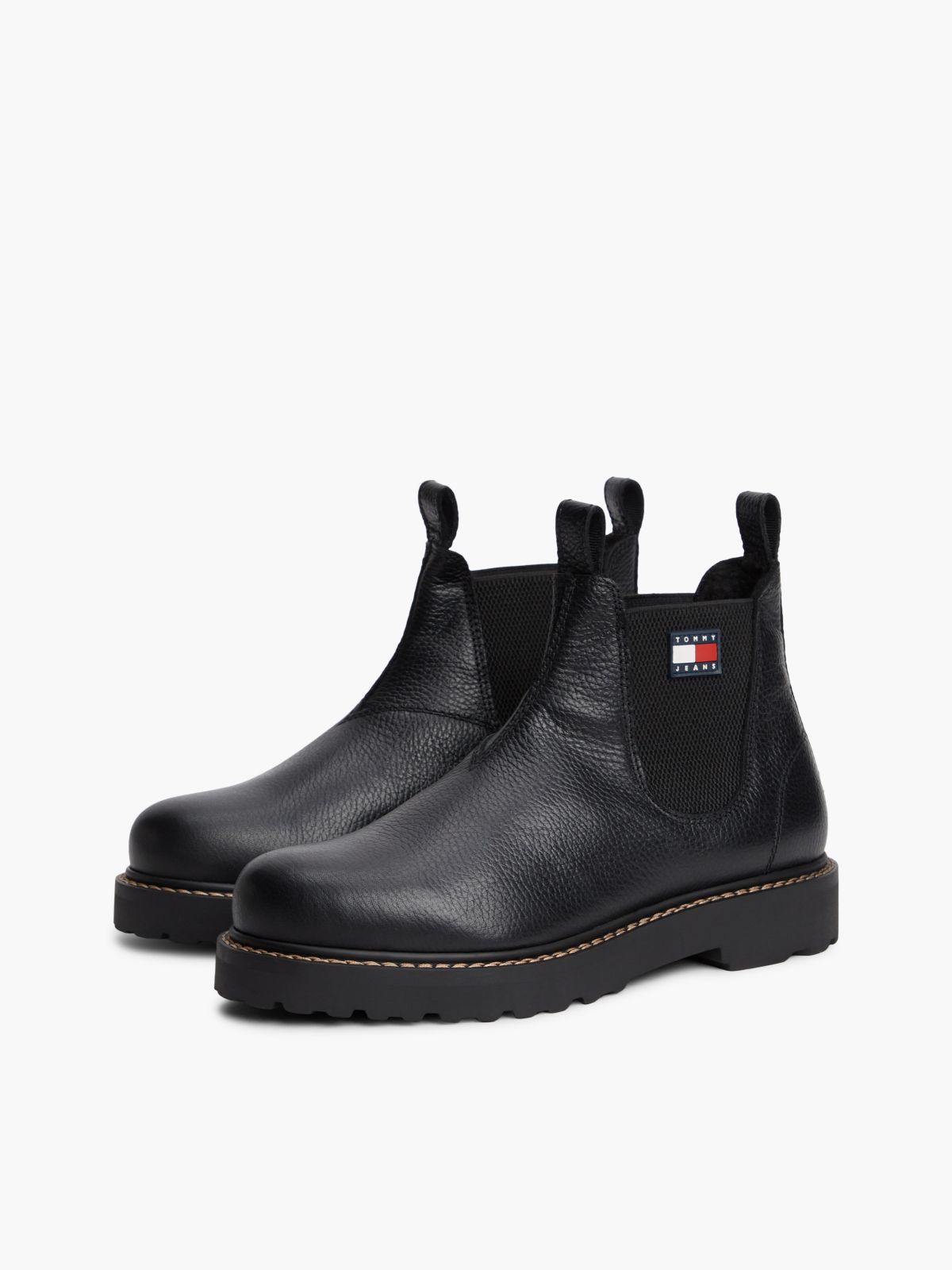 Archive Warm Lined Leather Chelsea Boots — Black