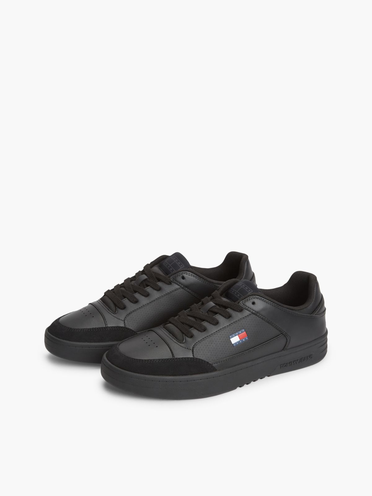 Leather Contrast Texture Basketball Trainers — Black