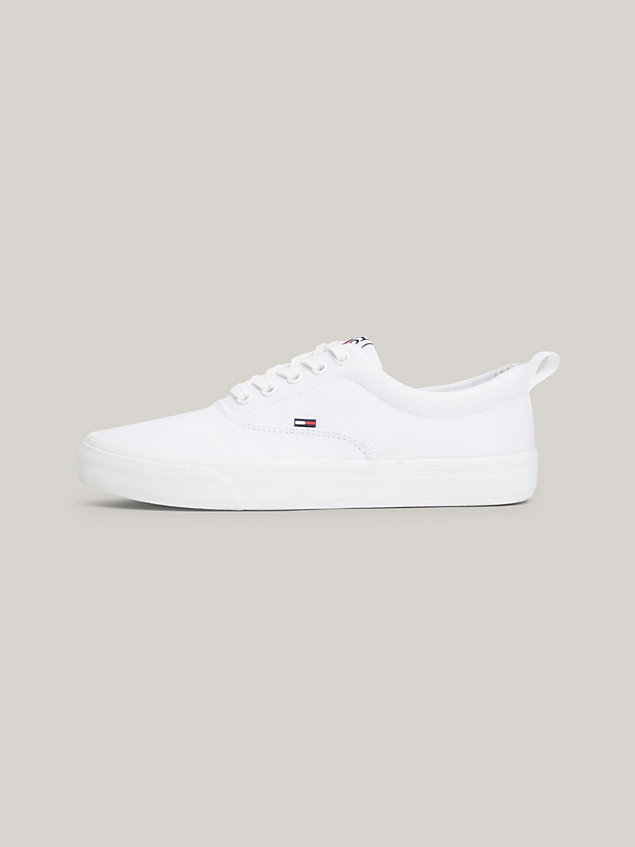 white classics low-top cotton trainers for women tommy jeans