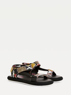 tommy flat sandals