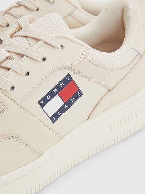 tommy basket trainers