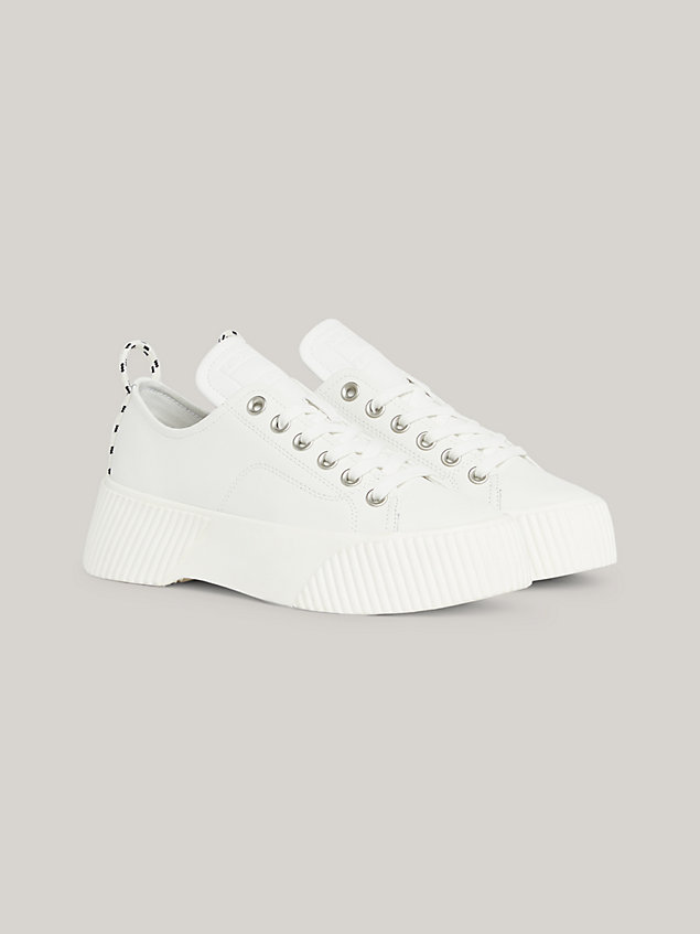 white skórzane buty sportowe na platformie dla kobiety - tommy jeans
