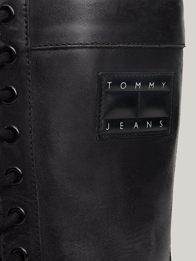 bottines en cuir crantées à badge ton sur ton black pour femmes tommy jeans