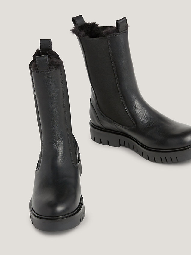 black chelsea-boot aus leder mit warmem innenfutter für damen - tommy jeans