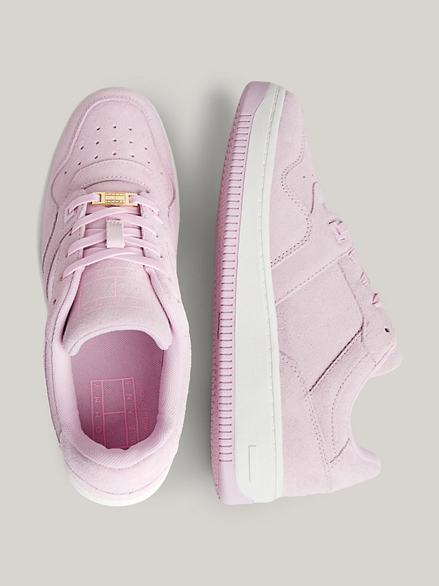 baskets exclusive rétro en daim pink pour femmes tommy jeans