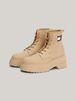 beige rutschhemmende stiefelette mit badge für damen - tommy jeans