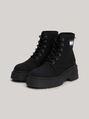 black rutschhemmende stiefelette mit badge für damen - tommy jeans