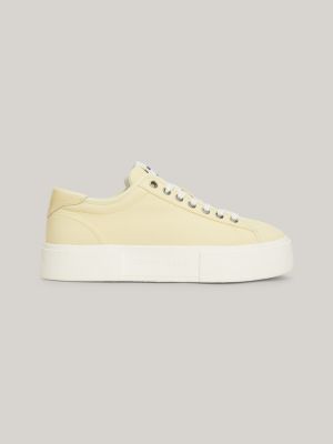 Tommy jeans canvas logo hotsell flatform trainers