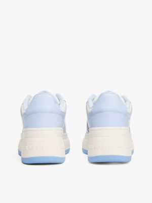 blau basketball-platform-sneaker aus leder für damen - tommy jeans