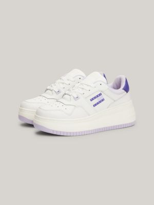 purple retro flatform-sneaker mit feinem profil für damen - tommy jeans