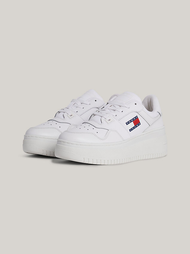 white essential retro fine-cleat leather flatform trainers for women tommy jeans