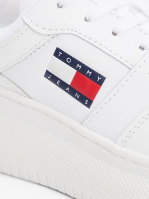 baskets en cuir à semelle compensée blanc pour femmes tommy jeans