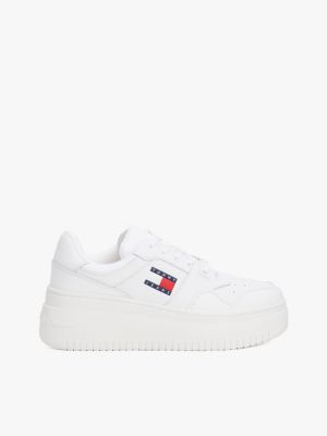 sneakers stile basket in pelle con suola alta white da donne tommy jeans