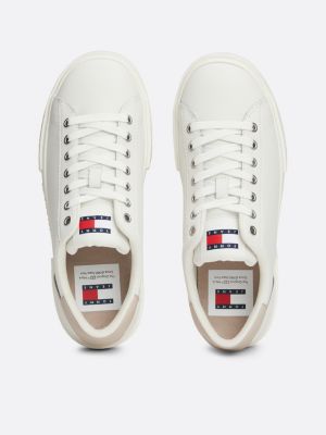 sneakers in pelle con suola alta bianco da donne tommy jeans