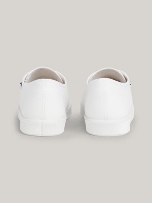 White trainers hot sale canvas