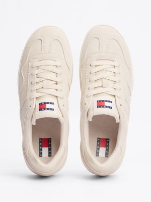 beige the greenwich suède sneaker met plateauzool voor dames - tommy jeans