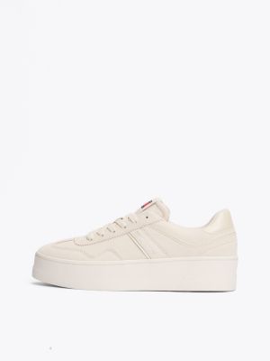 beige the greenwich suède sneaker met plateauzool voor dames - tommy jeans