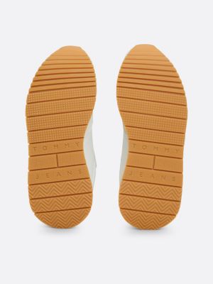 wit ton-sur-ton suède hardloopsneaker voor dames - tommy jeans