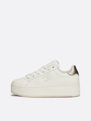 beige flatform-ledersneaker mit metallic-absatz für damen - tommy jeans