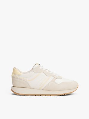 baskets de running légères en daim beige pour femmes tommy jeans