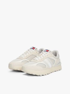 baskets chunky crantées en daim beige pour femmes tommy jeans