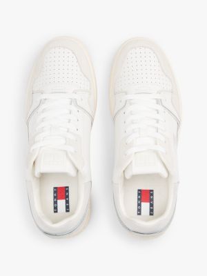 weiß basketball-sneaker mit feinem profil und leder für damen - tommy jeans
