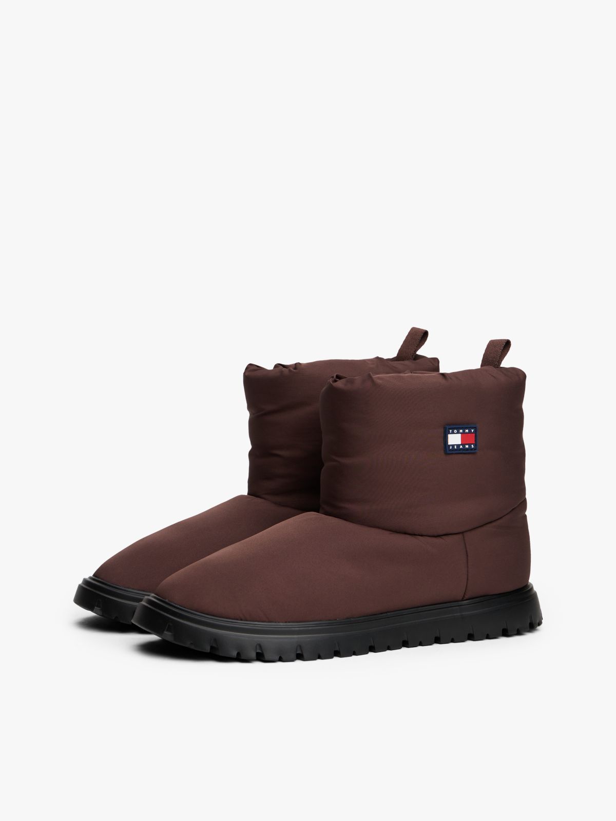 Warm Lined Cleat Snow Boots — Brown