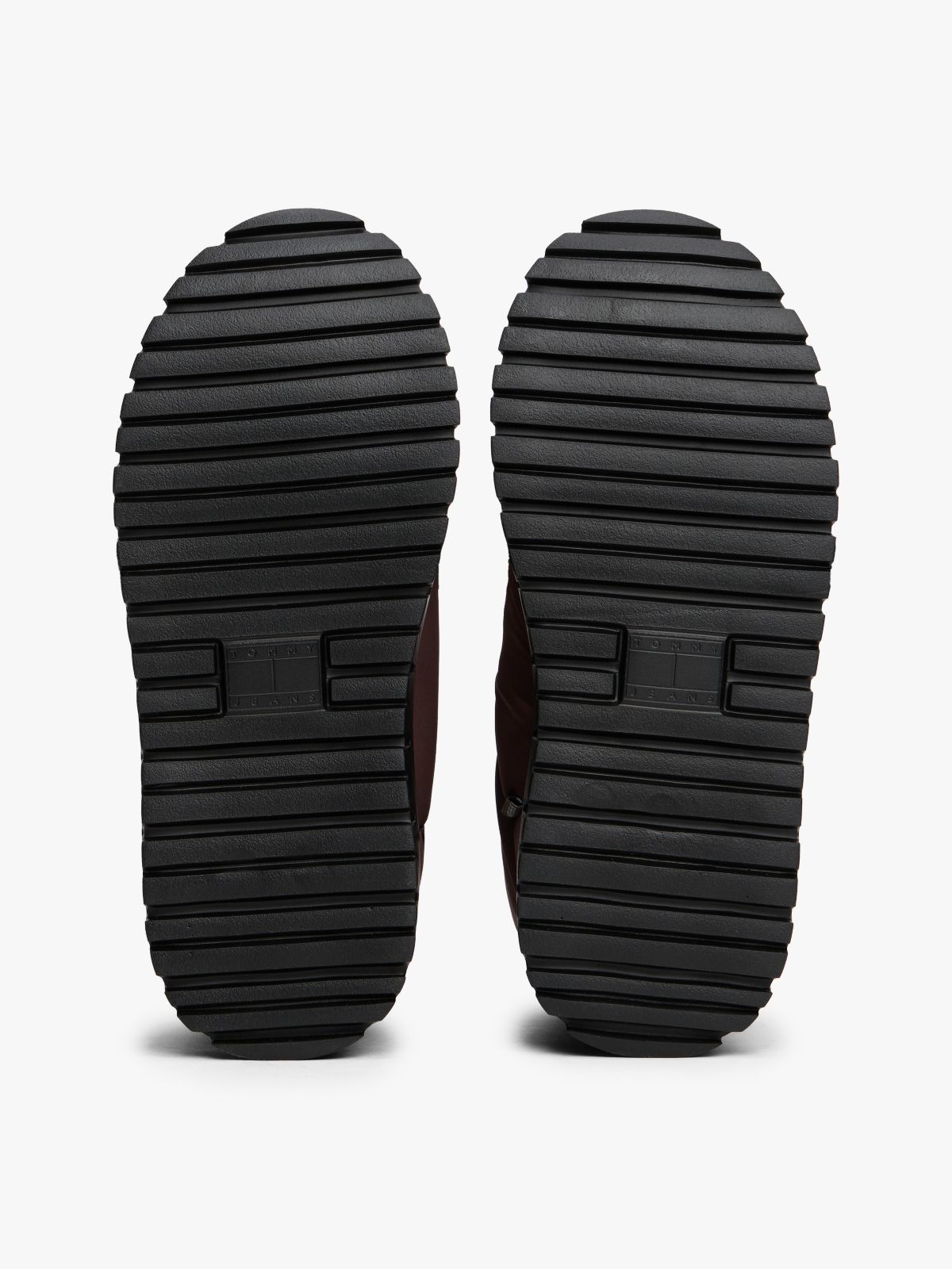 Warm Lined Cleat Snow Boots — Brown