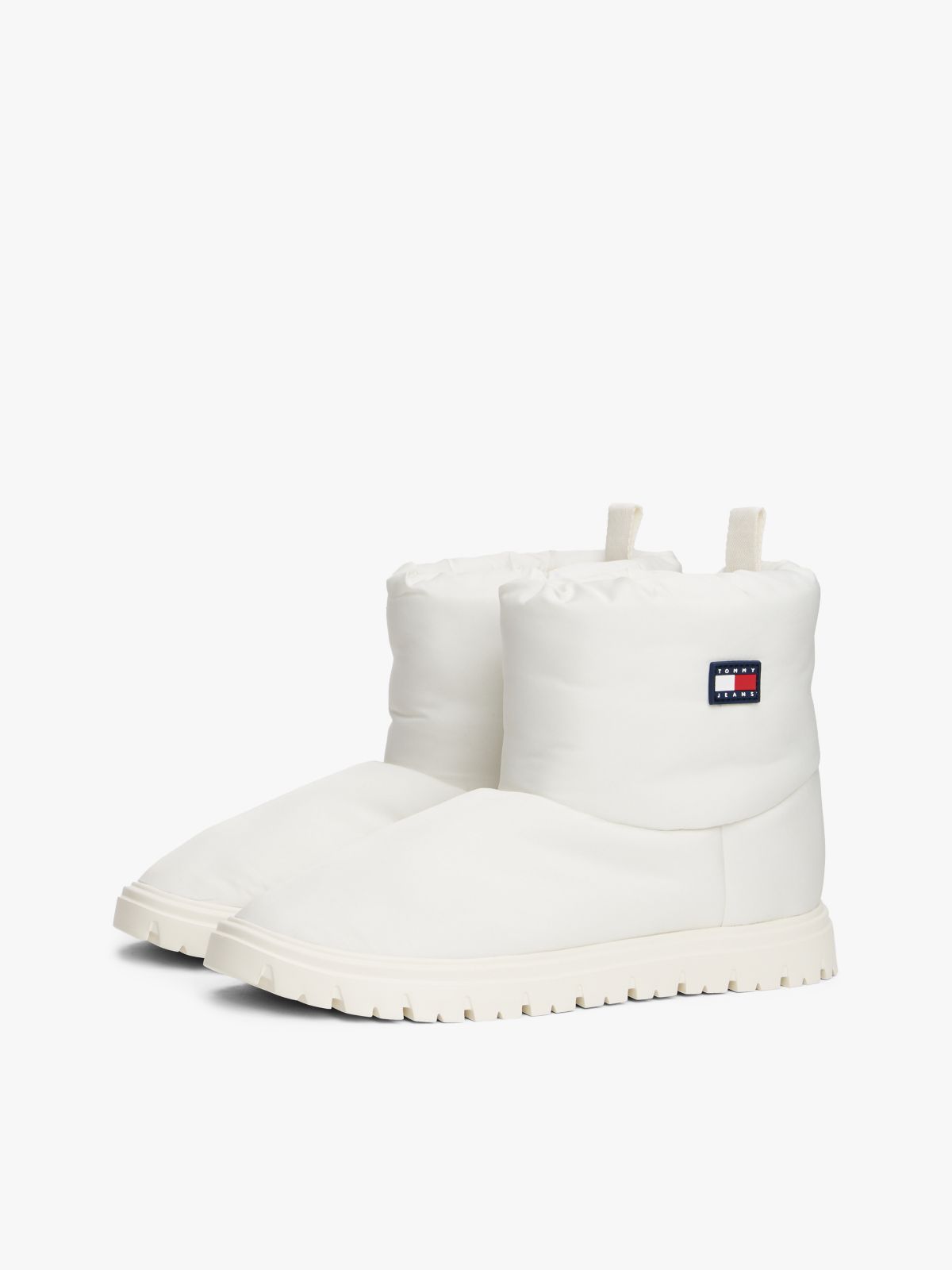 Warm Lined Cleat Snow Boots — White