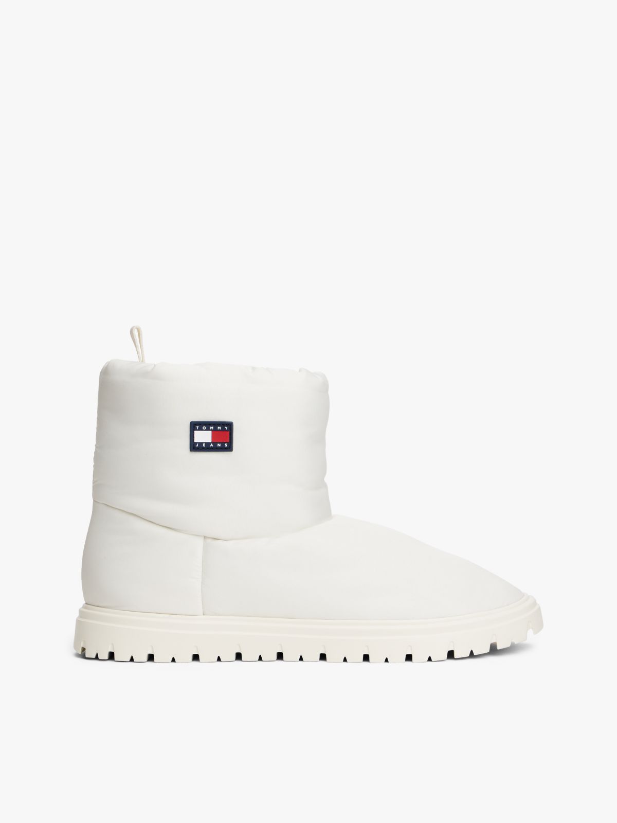 Warm Lined Cleat Snow Boots — White
