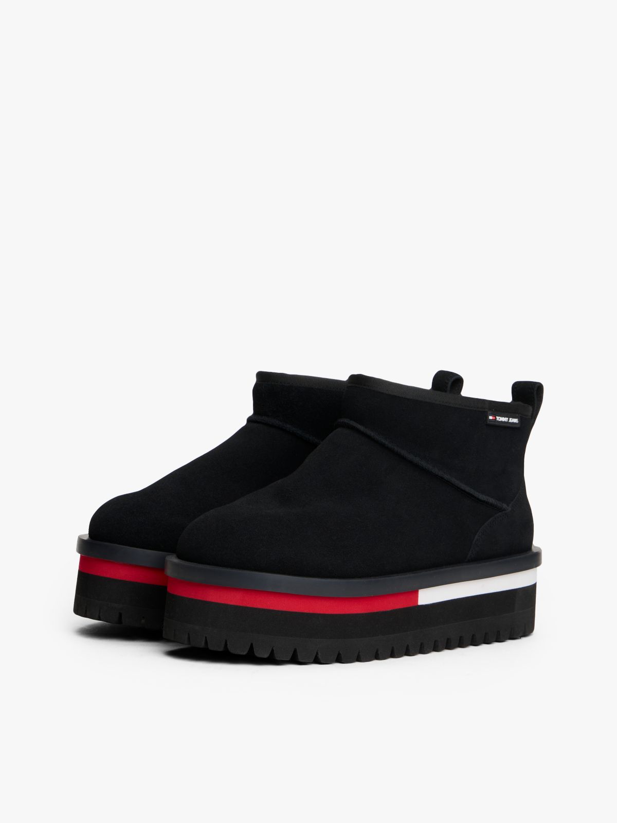 Suede Platform Cleat Warm Lined Snow Boots — Black