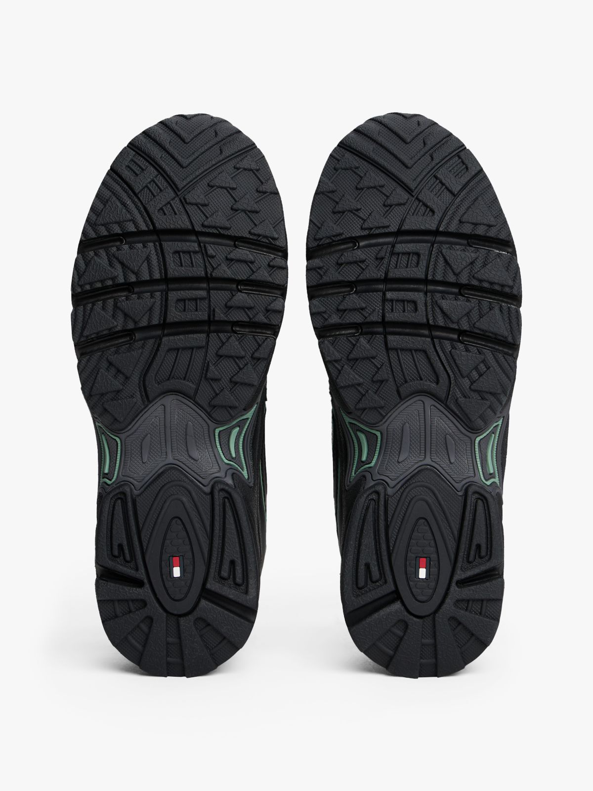 Archive Runner Cleat Trainers — Green