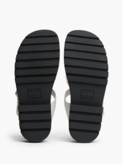 Jelly Chunky Cleat Fisherman Sandals — White 5
