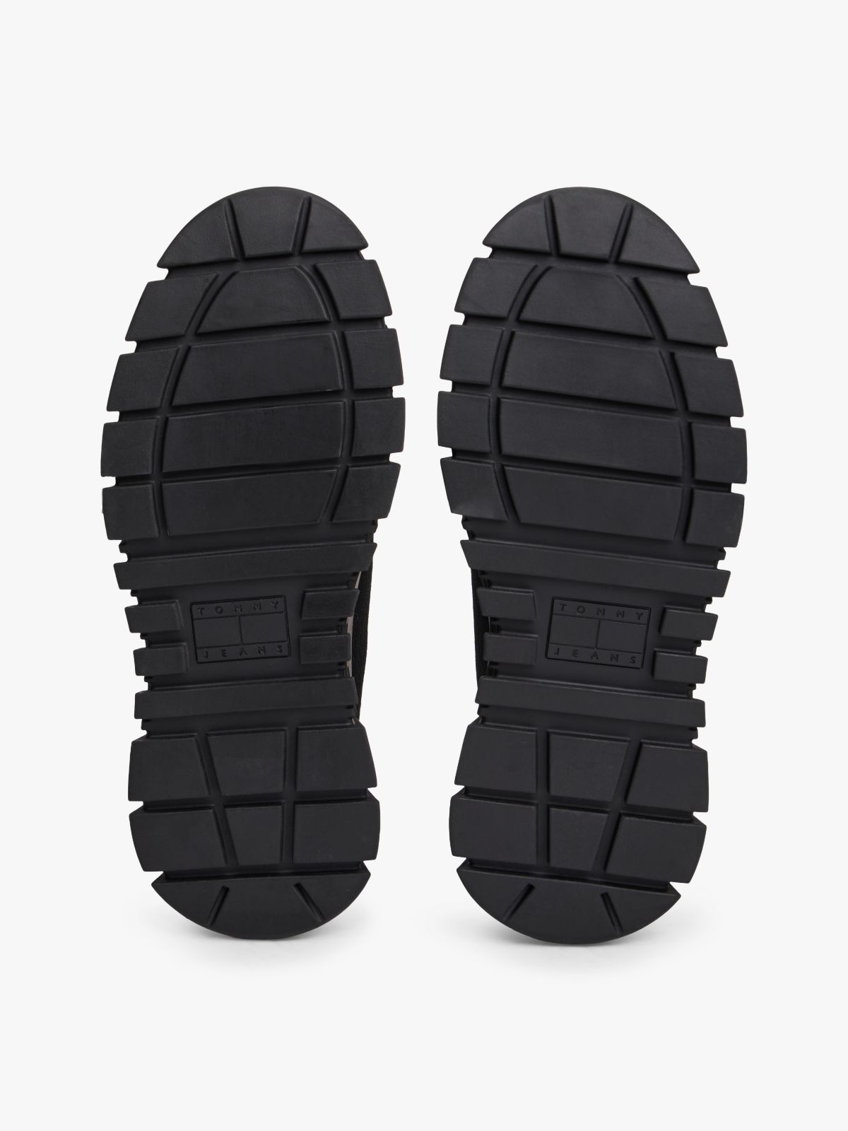Chunky Cleat Knit Trainers — Black