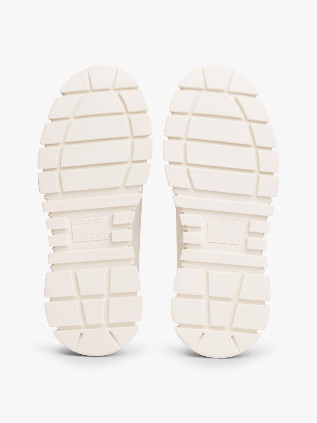 Logo Tab Platform Cleat Trainers — White